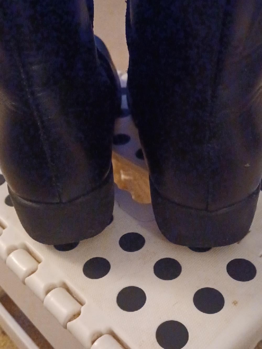 Martino Canada Black Leather Side-Zip Ankle Boots - Picture 5 of 7